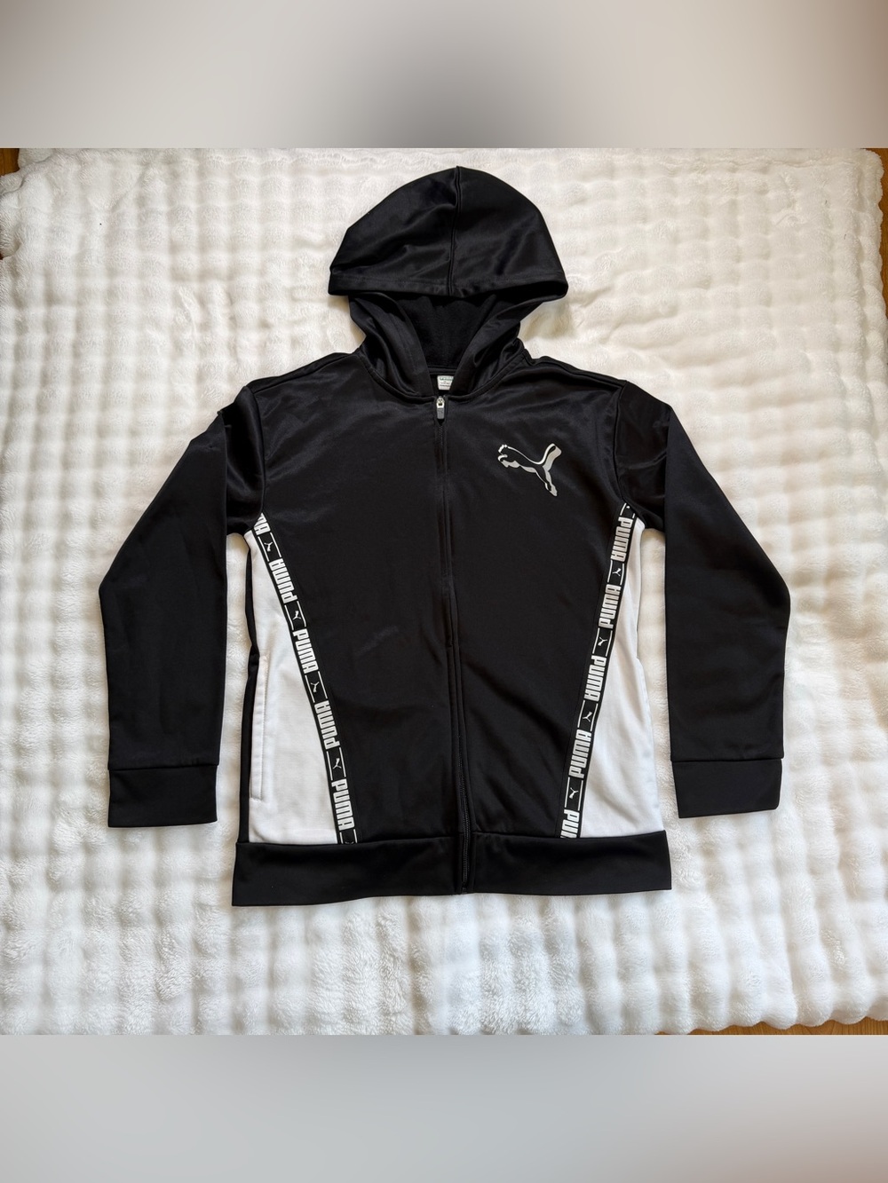PUMA Youth Athletic Zip up Long Sleeve Hoodie Jacket Size Large (14-16)